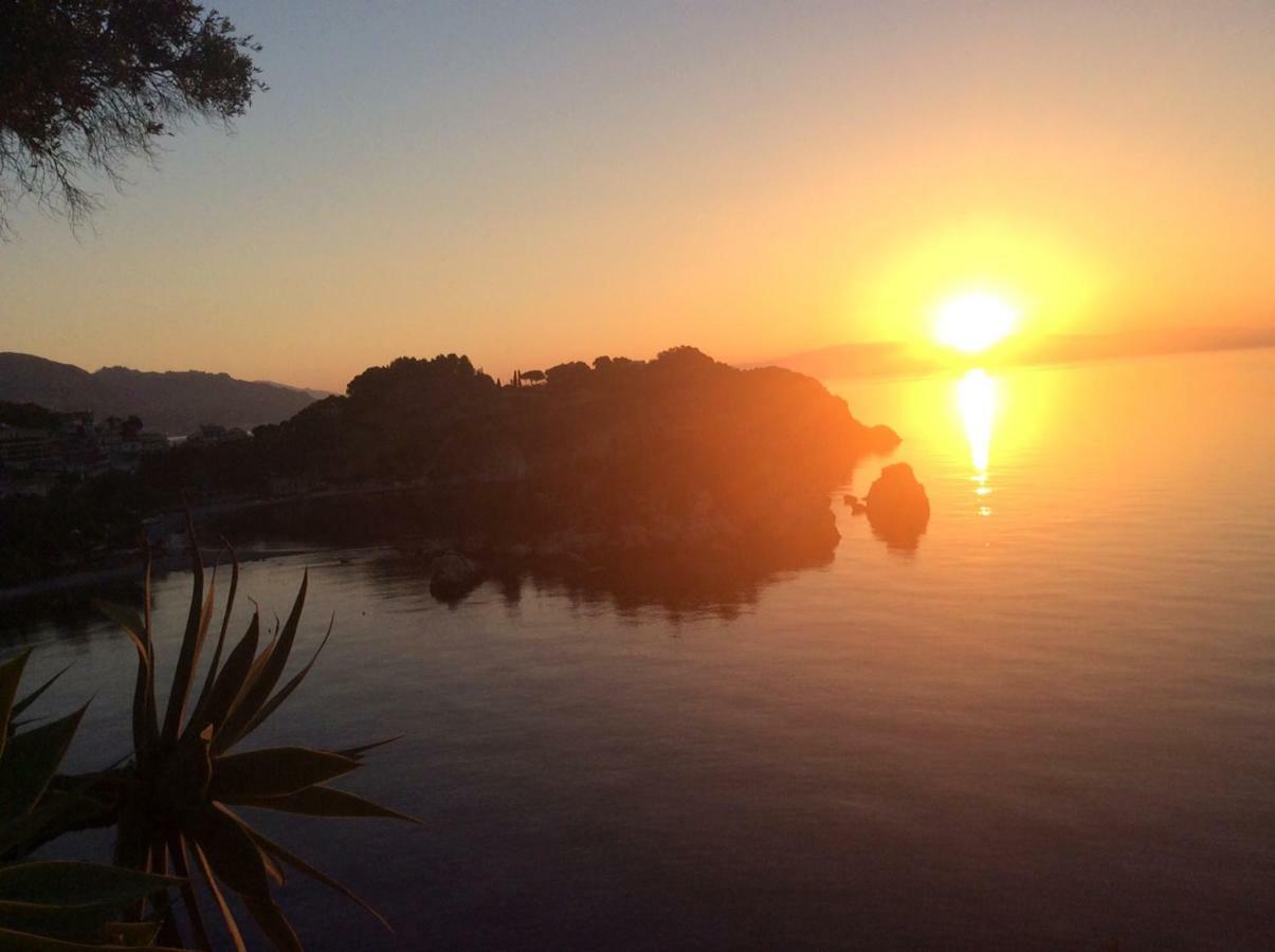 Villa Suk Taormina Bagian luar foto